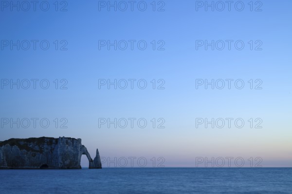 Rock arch Falaise or Porte d'Aval and rock needle Aiguille, Étretat, sea, steep coast, cliffs,