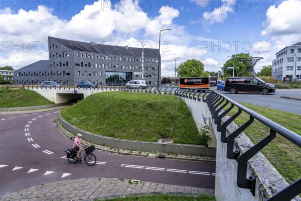 Roundabout in the Dutch city of Houten, the lanes for cars and bicycles are separated, the cycle