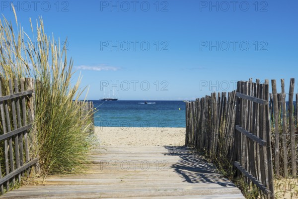 Sandy beach beach, Plage de Tahiti, Saint Tropez, Var, French Riviera, Provence-Alpes-Cote d'Azur,