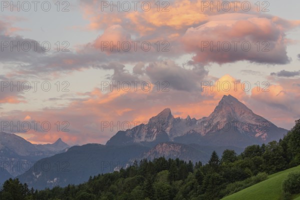 Sunrise with alpenglow near Maria Gern with a view of the Watzmann