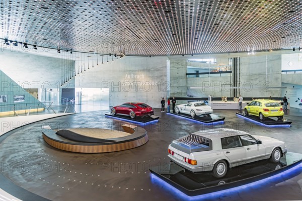 Mercedes-Benz Auto 2000 from 1981: The Mercedes-Benz Museum in Stuttgart presents a journey through