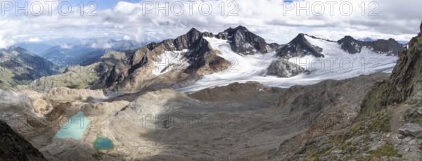 Panorama from the summit of the Becher, high mountain landscape, view of mountain peaks