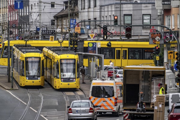 Ruhrbahn tram, on Altendorfer Straße, intersection Helenenstraße, in Essen, rush hour, traffic,