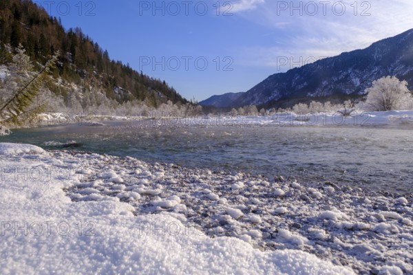 Winter on the young Isar between Wallgau and Vorderriss, Tölzer Land, Upper Bavaria, Bavaria,