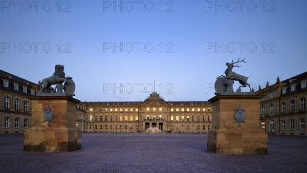 Heraldic animal lion and stag in front of the main wing and cour d'honneur Neues Schloss,