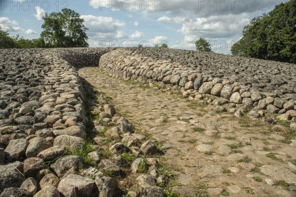 Entrance to King's grave, a 75-meter-diameter Bronze Age cairn containing a coffin with ten stone