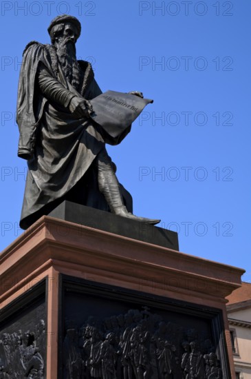Monument, Sculpture, Johannes Gutenberg, Place Gutenberg, Grande Île, Strasbourg, Strasbourg, Old