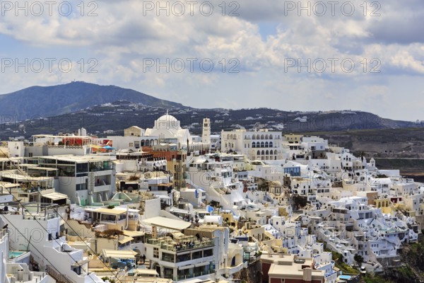 View of Fira, tourist centre with numerous restaurants, shops and hotels, Thira, Santorini,