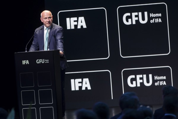 Kai Wegner (Governing Mayor of Berlin, CDU) speaks at the opening gala of the IFA consumer