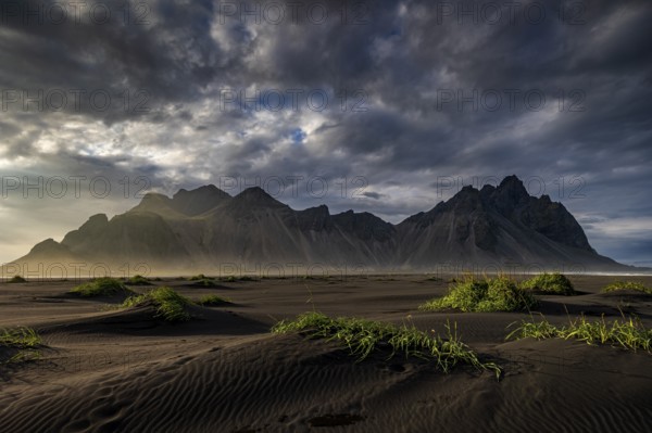 Mountains, mountain range, beach, sea, clouds, evening light, coast, summer, Vestrahorn, Stokksnes,