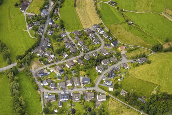 Aerial view, residential area Am Hillerbach and Auf der Heide, Wemlighausen, Bad Berleburg,