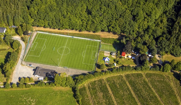 Aerial view, football stadium sports field Vor der Höh, SG Albaum/Heinsberg, sunshades in a meadow,