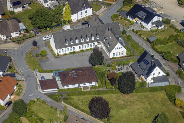 Aerial photo, former community primary school Würdinghausen, Am Königsberg, Würdinghausen,