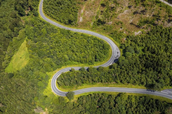 Aerial view, serpentines at the Ochsenkopf between Arnsberg and Sundern in the forest area with