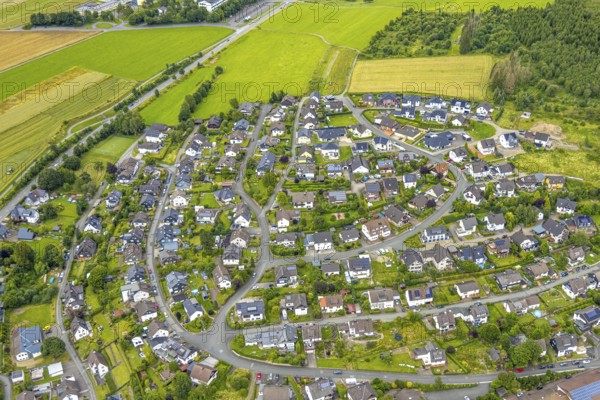Aerial view, residential area between Stöppelsweg and Wittgensteiner Straße, Raumland, Bad