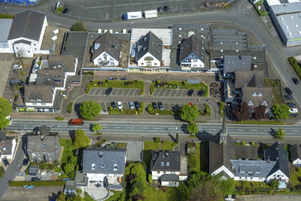 Aerial view, shopping place at the federal road B7, Zum Alten Güterbahnhof, car park, protestant