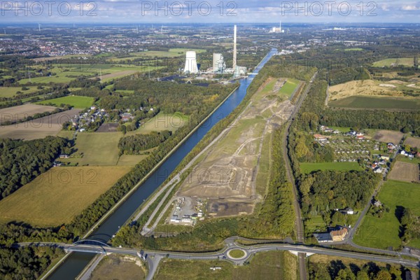 Aerial view, Bergkamen power station, Haus Aden 1 slagheap, Landwehrstraße nature reserve on the