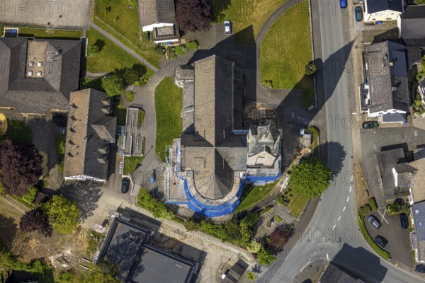 Aerial view, cat. Church of St. Anna, partial covering and scaffolding due to renovation work,