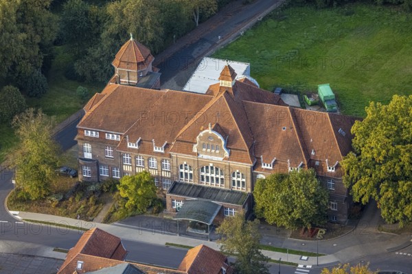 Aerial view, LVR Clinic, House Business Administration and Kitchen on Buchenweg, autumnal forest,