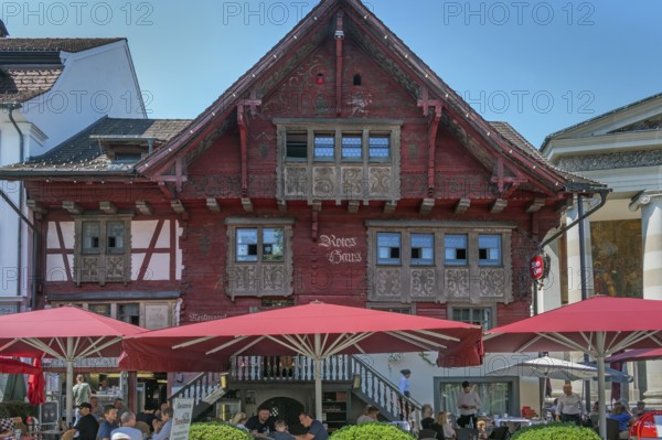 The Red House, built in 1639, got its red colour from the protective coating of ox blood and ox