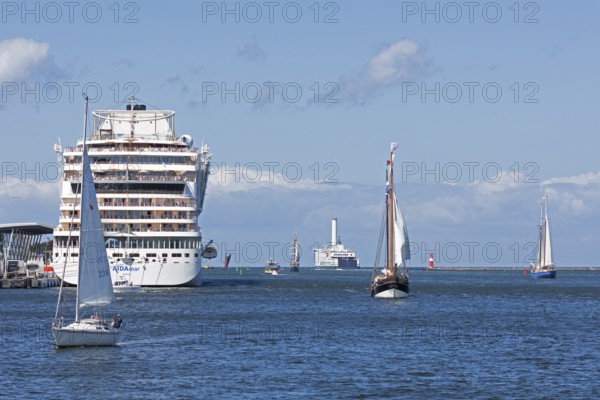 Cruise ship Aida mar in the harbour, sailing boats, Hanse Sail, Unterwarnow, Warnemünde, Rostock,