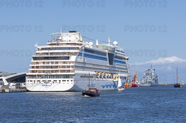 Cruise ship Aida mar in the harbour, boats, Hanse Sail, Unterwarnow, Warnemünde, Rostock,