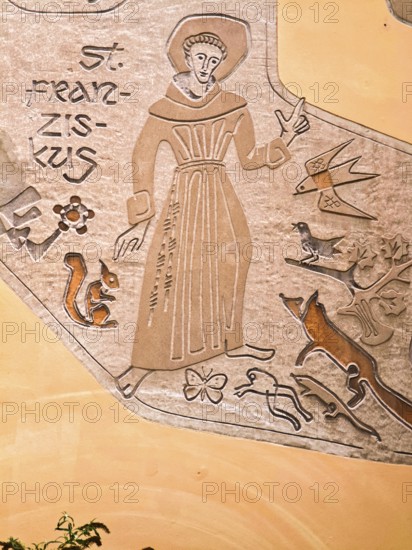 St Francis, Francis of Assisi, patron saint of animals, Middle Ages, birds, fox, squirrel,