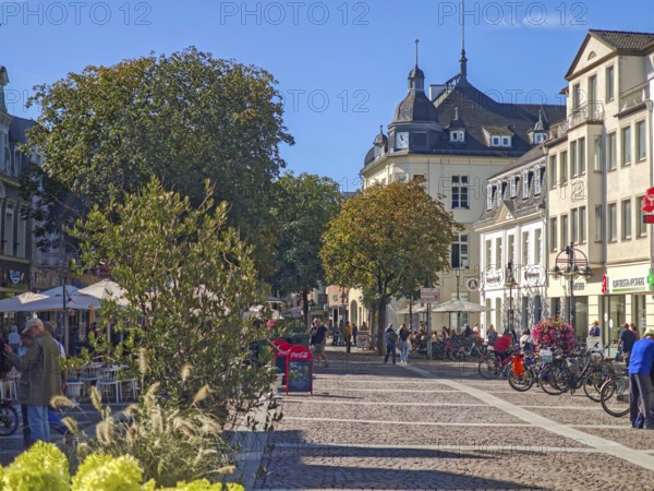 Pedestrian zone, traffic-calmed, old town, architecture, shops, trees, plants, bicycles,