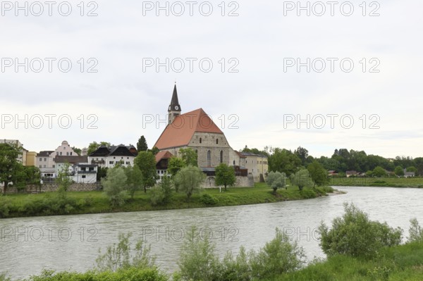 Laufen an der Salzach, collegiate church and Salzach loop, Rupertiwinkel, Upper Bavaria, Bavaria,