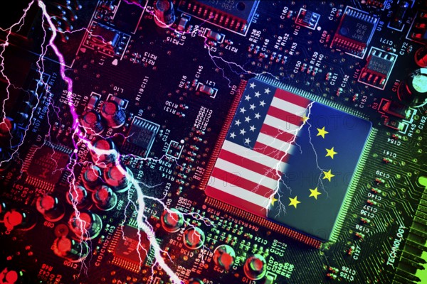 Computer chip with US and EU flags with lightning bolt, symbolic photo Dispute over European