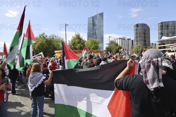 Several thousand people take part in a pro-Palestine demonstration under the slogan United 4 Gaza