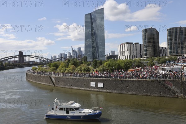 Several thousand people take part in a pro-Palestine demonstration under the slogan United 4 Gaza