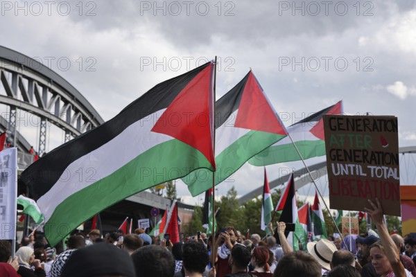 Several thousand people take part in a pro-Palestine demonstration under the slogan United 4 Gaza