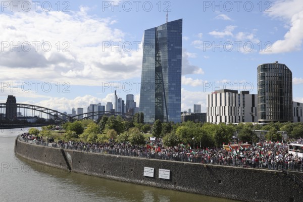 Several thousand people take part in a pro-Palestine demonstration under the slogan United 4 Gaza