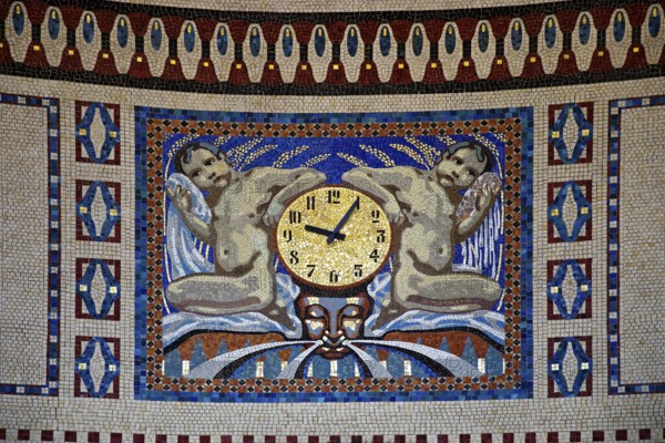 Waiting room in bathhouse 3 with mosaics from the Royal Bavarian Court Mosaic and Art Institute,