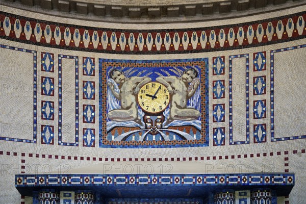 Waiting room in bathhouse 3 with mosaics from the Royal Bavarian Court Mosaic and Art Institute,