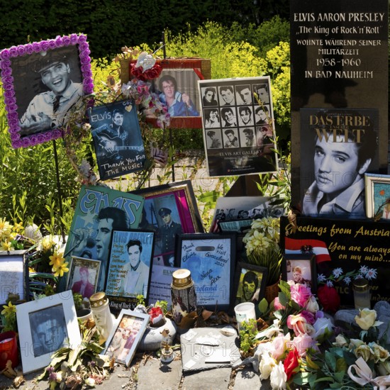 Elvis Stele on Elvis Presley Square, memorial to Elvis Presley with messages from his fans from all