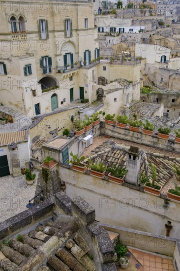 Cave settlement, cave dwellings, houses, Sassi, Matera, Unesco World Heritage Site, Basilicata,