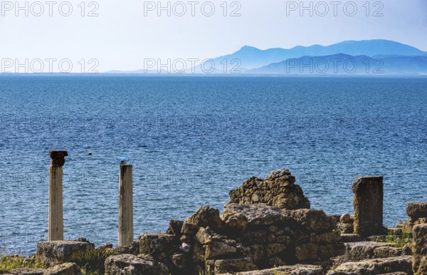 Sardinia, Sinis Peninsula and historical ruins and columns, Area archeologica di Tharros