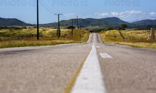 Country road between Santa Clara and Trinidad Valley of Ingenios, Valle de los Ingenios, country
