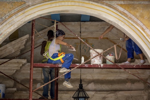 Restoration work on an old colonial house in Old Havana, La Habana, Cuba, Caribbean, Central