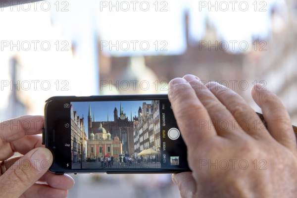 GdaÅsk, city view with smartphone, Gdansk, Baltic Sea coast, Baltic Sea, pomorskie, Pomeranian