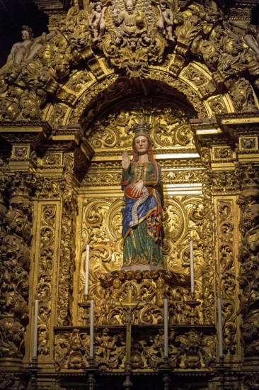 Statue of the pregnant Virgin Mary, depiction of the pregnant Virgin Mary, Sé Catedral de Évora