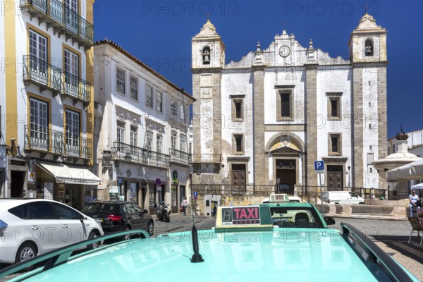 Igreja de Santo Antão on the market square Praca do Giraldo, of Evora, Evora, Évora district,