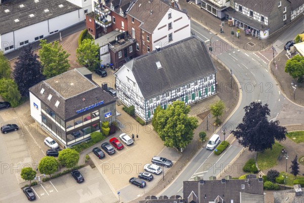 Aerial view, Volksbank head office Mühlenstraße, half-timbered house Schultenhof Leveringhaus,