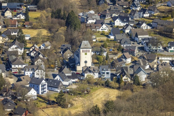 Aerial view, St. Antonius Church in the town centre, Gerlingen, Wenden, Sauerland, North