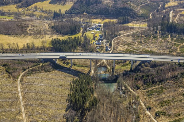 Aerial view, valley bridge of the A4 motorway, Zum Altenberg, ponds under the motorway, forest