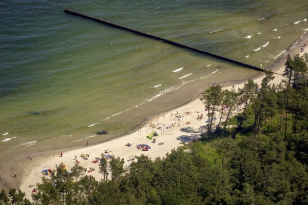 Beach west of KoÅ'obrzeg, Kolobrzeg, Dzwirzyno, Baltic Sea coast, Województwo zachodniopomorskie,