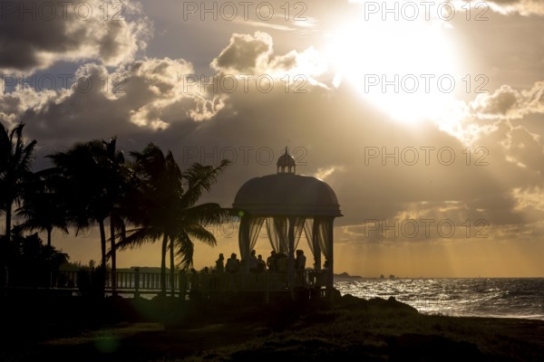 Wedding pavilion on the beach of Varadero with sunset in the hotel complex PARADISUS VARADERO