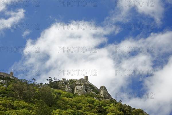 Castelo dos Mouros, Moorish Fortress, Sintra Cascais Natural Park, Grande Lisboa, Lisbon Region,